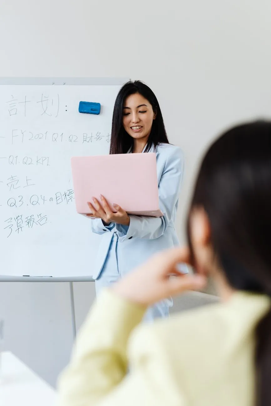 电路图设计与PCB制板如何协同?渡梵科技解析硬件研发关键流程